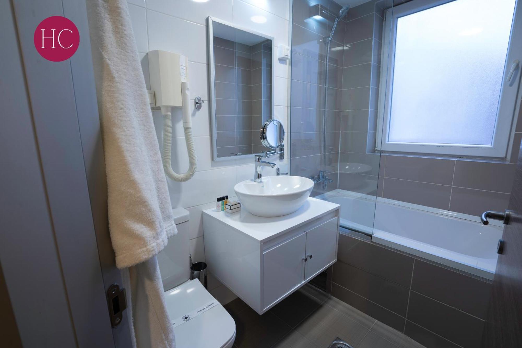 Central Hotel, Fitness And Spa Vinica Εξωτερικό φωτογραφία