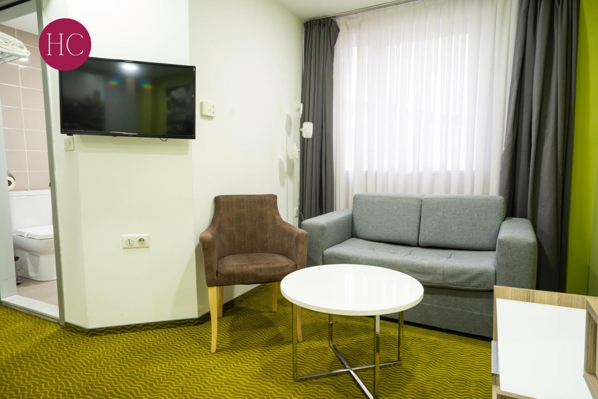 Central Hotel, Fitness And Spa Vinica Εξωτερικό φωτογραφία
