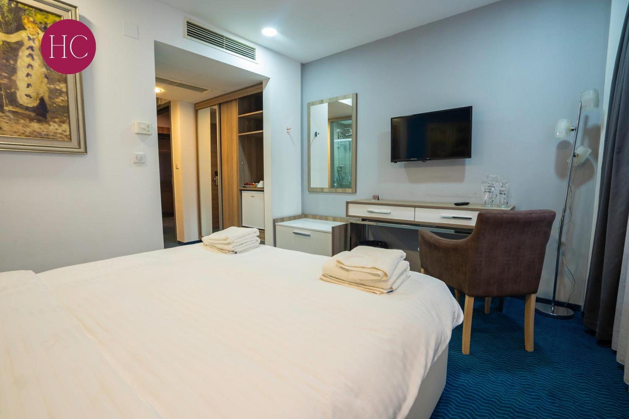 Central Hotel, Fitness And Spa Vinica Εξωτερικό φωτογραφία