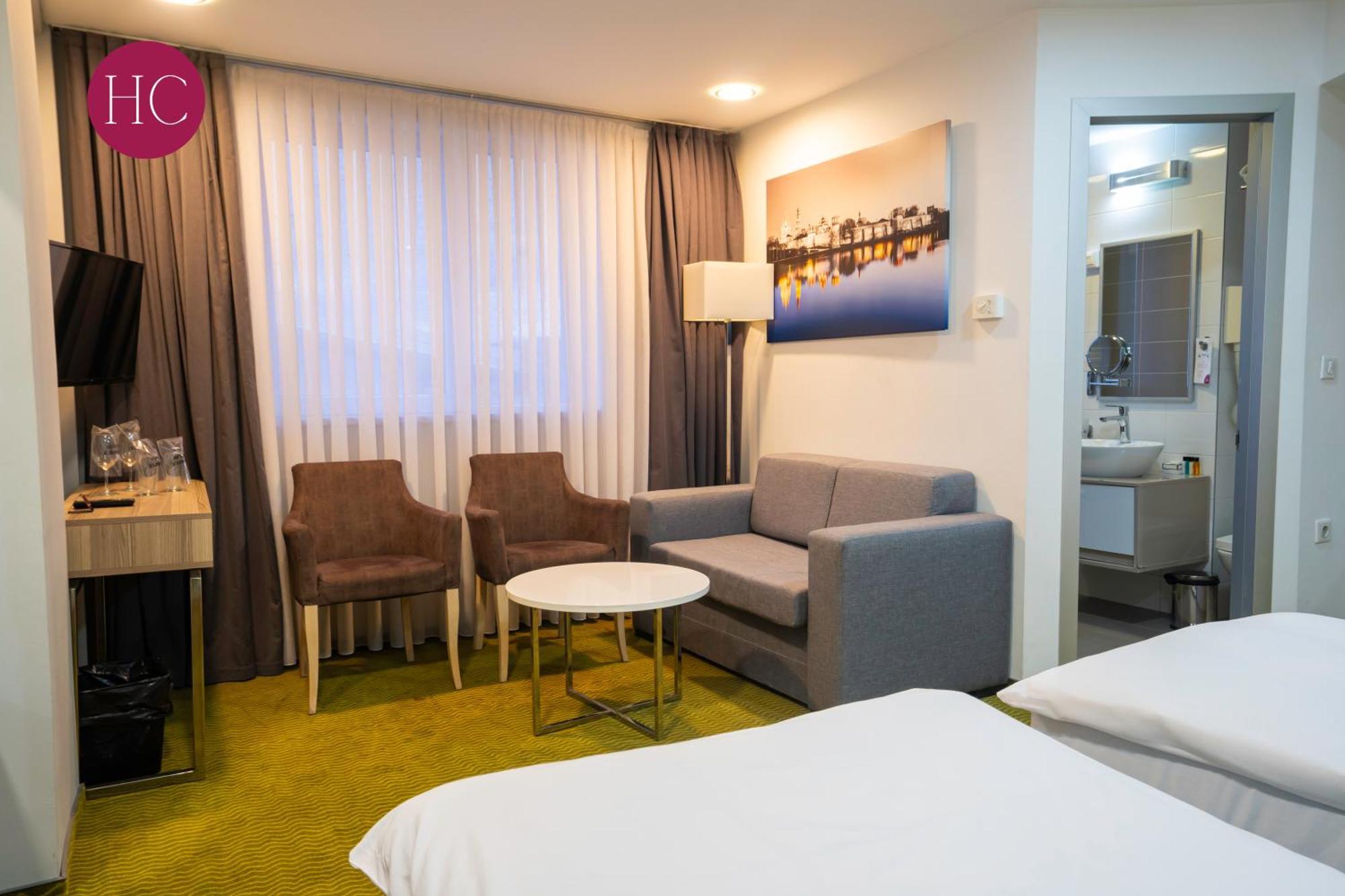 Central Hotel, Fitness And Spa Vinica Εξωτερικό φωτογραφία