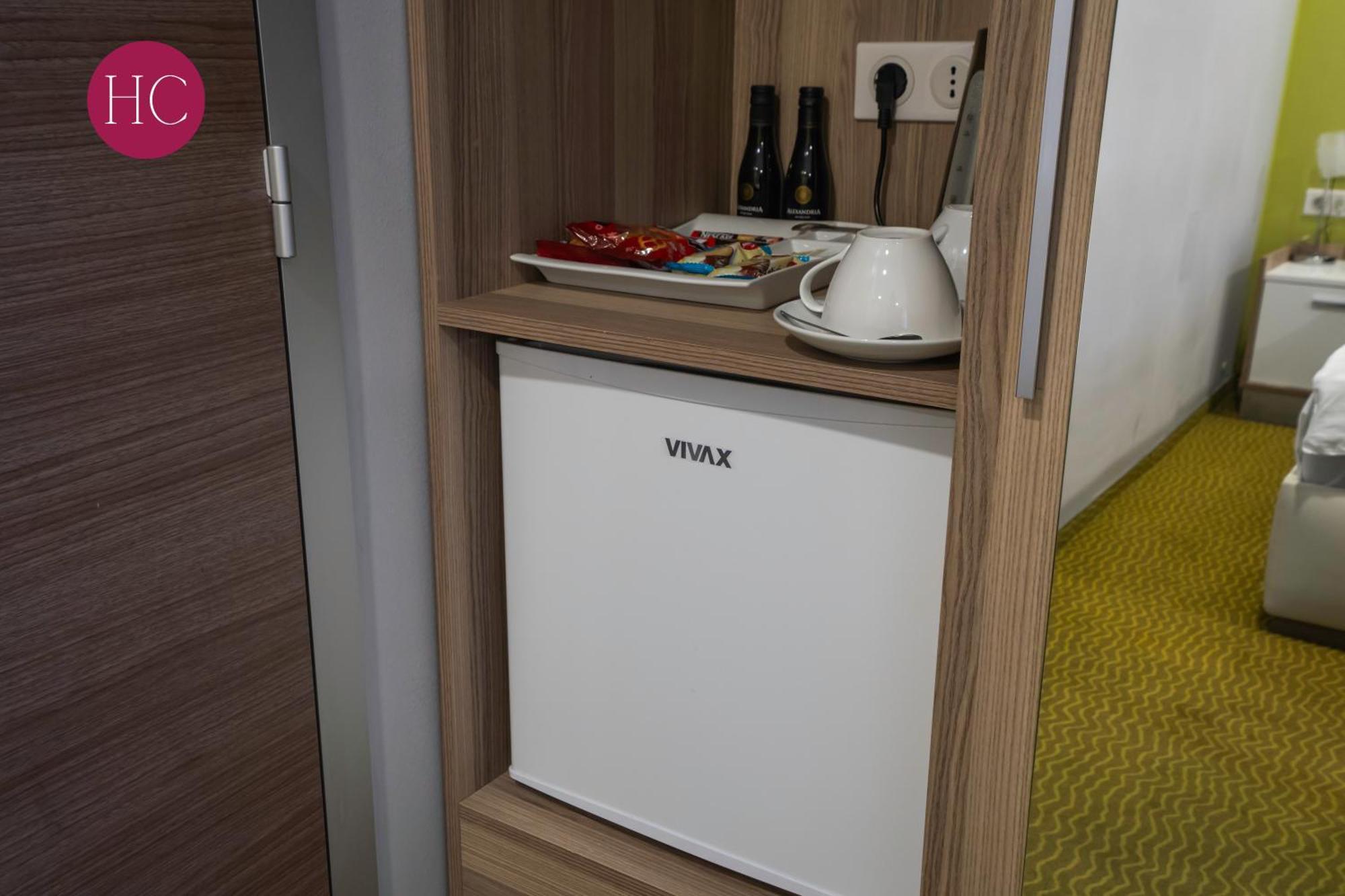 Central Hotel, Fitness And Spa Vinica Εξωτερικό φωτογραφία