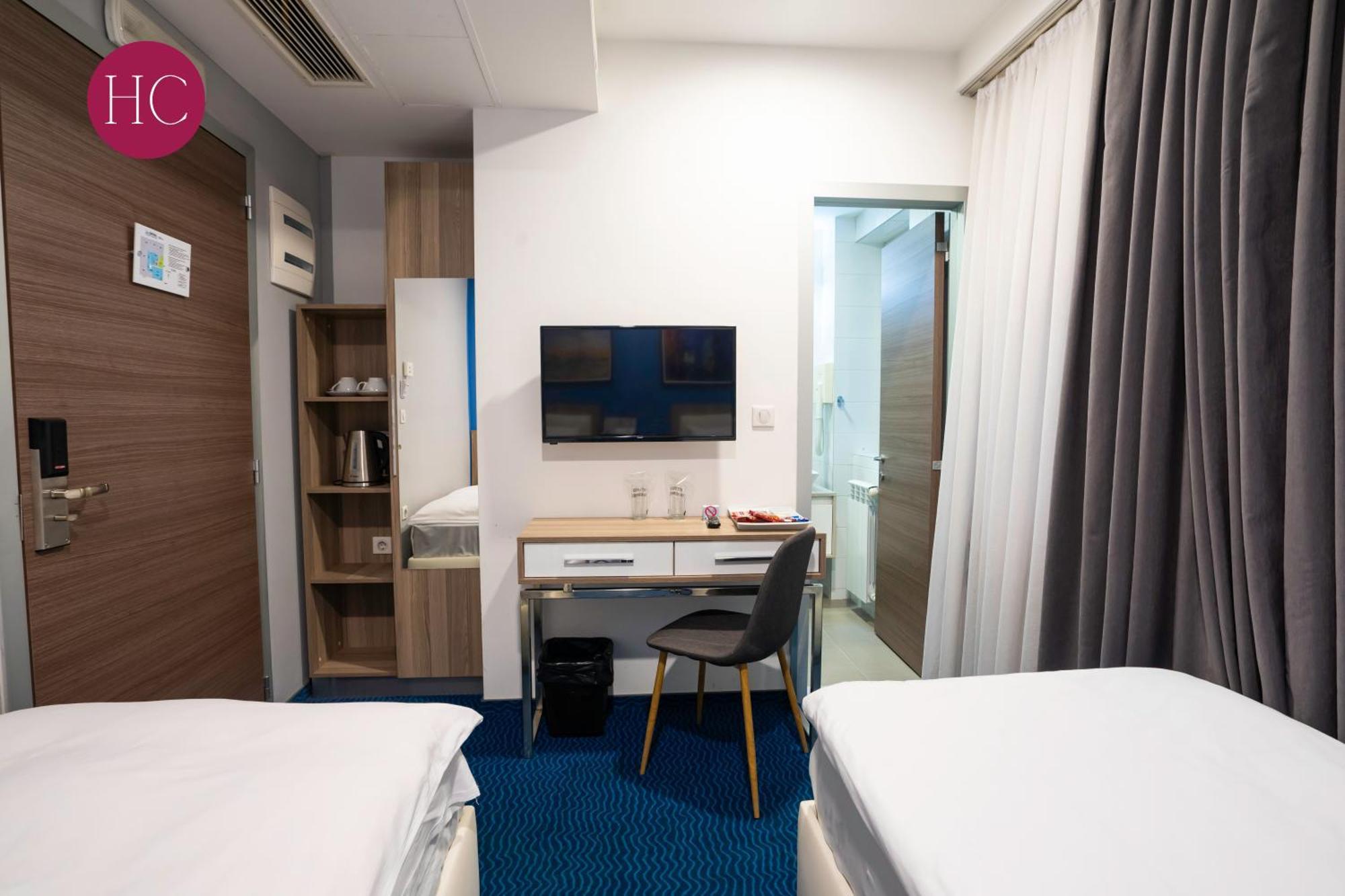 Central Hotel, Fitness And Spa Vinica Εξωτερικό φωτογραφία