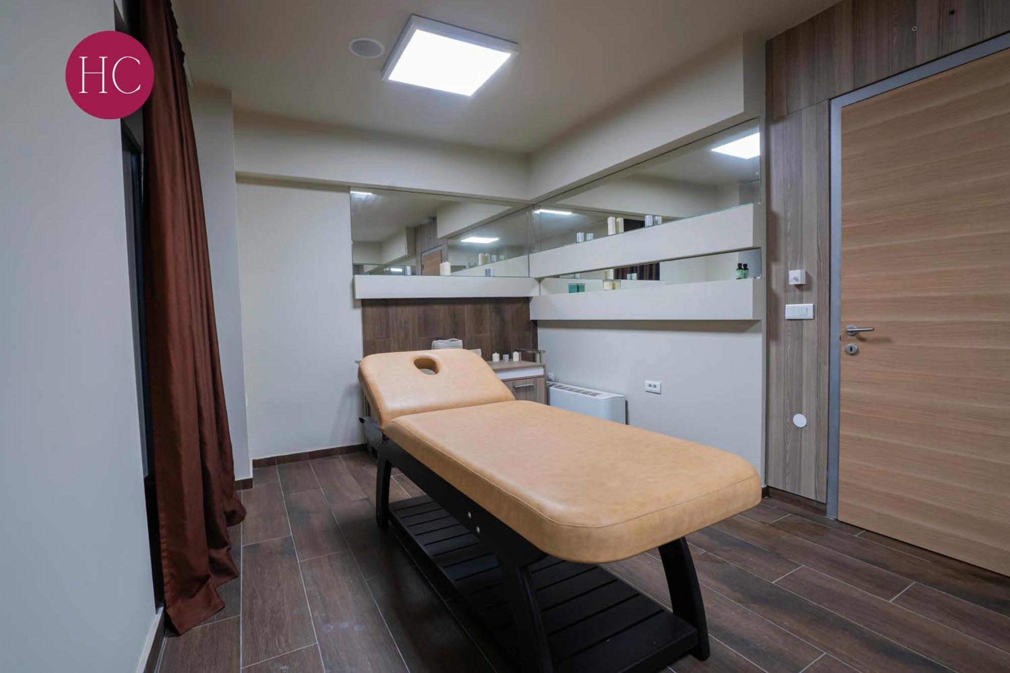 Central Hotel, Fitness And Spa Vinica Εξωτερικό φωτογραφία