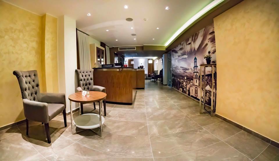 Central Hotel, Fitness And Spa Vinica Εξωτερικό φωτογραφία